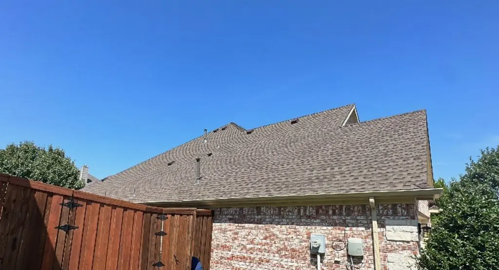 Completed roof replacement project in Kerman